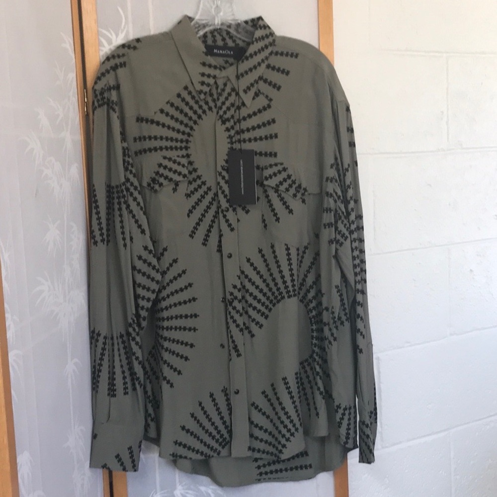 Manaola Men’s Long Sleeve Collared Shirt